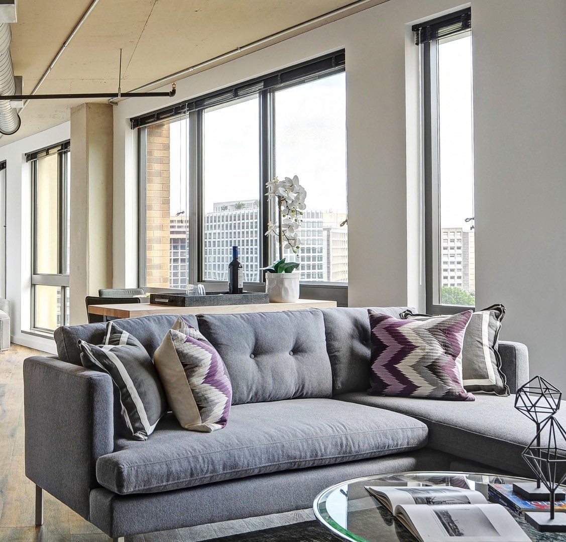 Lounge room